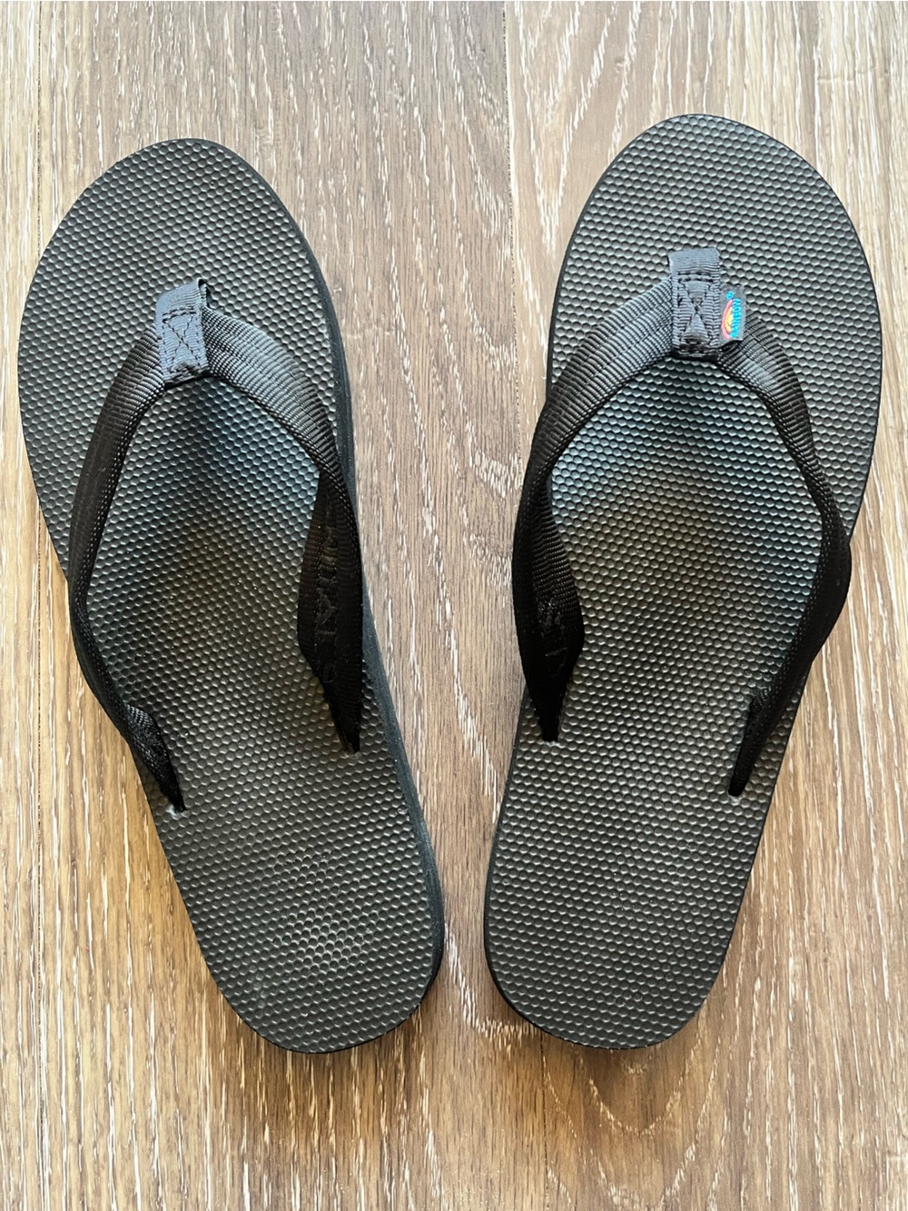 Rainbow brand sandals new without tags, size l/xl women’s.